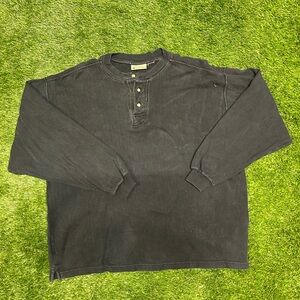 Vintage long sleeve heavy knit quarter button up